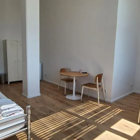 Gastem Ug Rum i privatbostad *