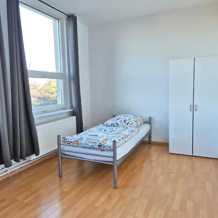 Проживание в семье Gastem Ug